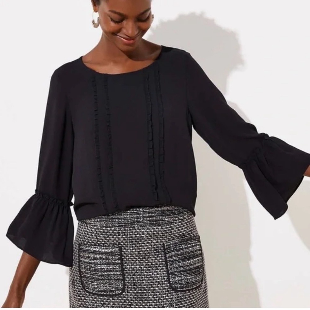 NWT LOFT 3/4 Bell Sleeve Ruffle Trim Blouse, Small